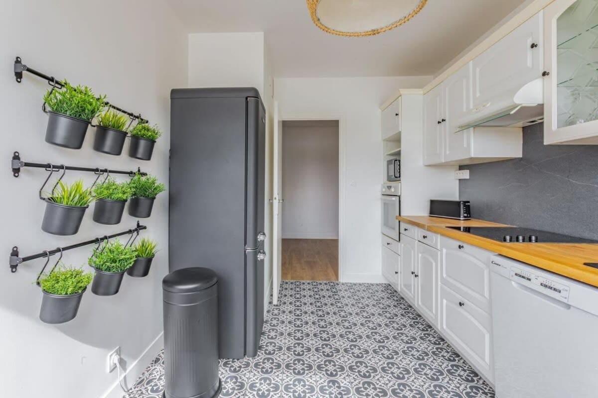 Luminous Vue Seine- Paris 15min Apartment Juvisy-sur-Orge